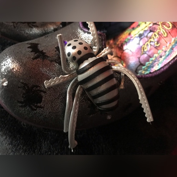 NEW RARE IrregularChoice Batty heels Size 9 in box - Picture 9 of 17